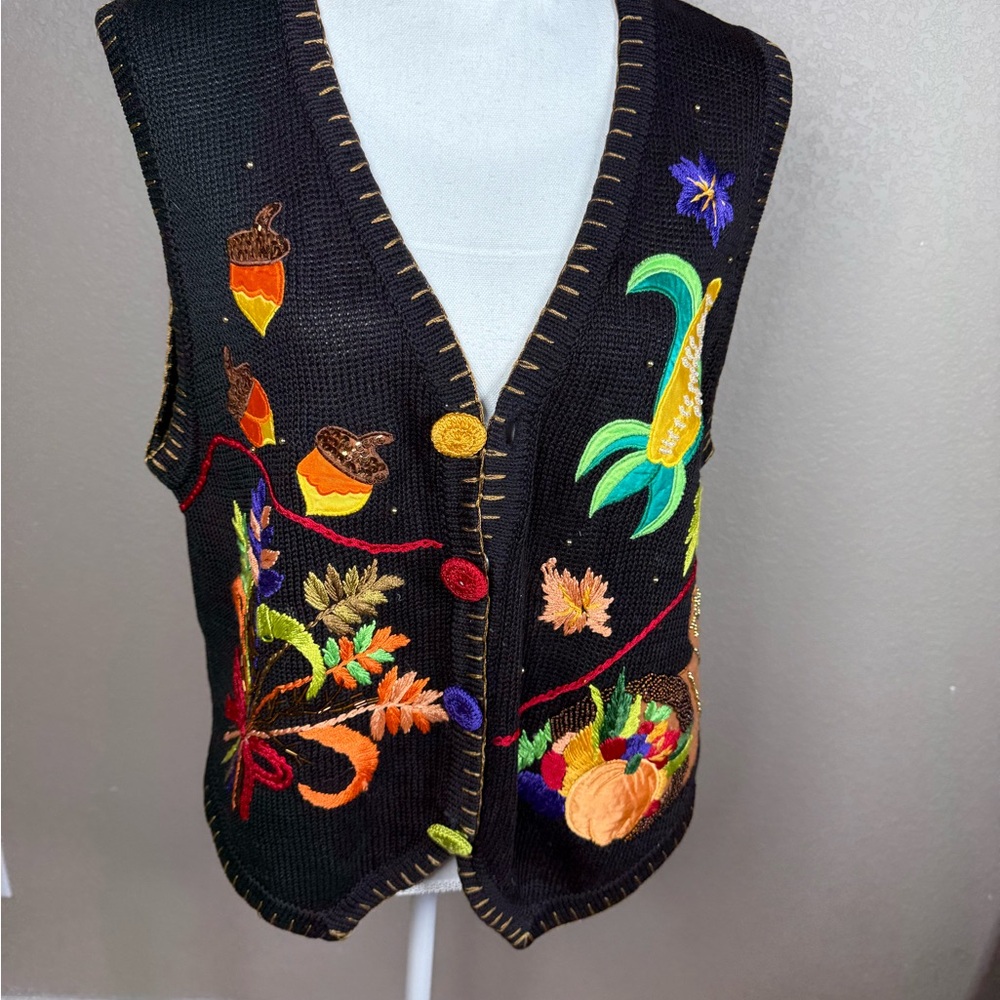 Colorful Embroidered Black‎ Vest
